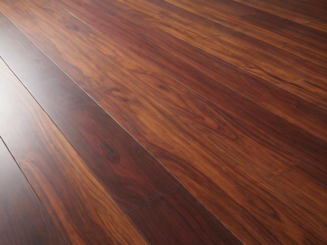 实木地板番龙眼是什么木材,实木地板番龙眼怎么样