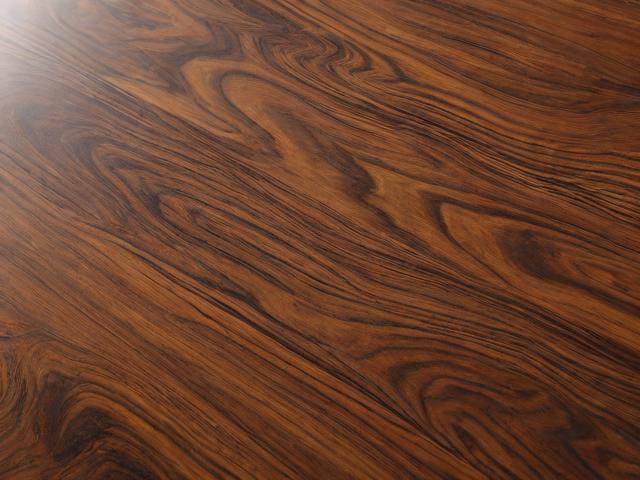 乌木属于什么档次的木材,什么是乌金木属于什么木材